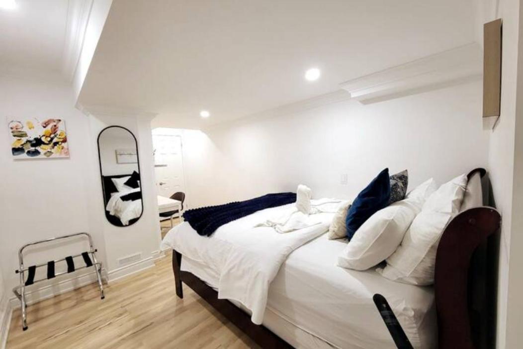 Ferienwohnung Modern Oasis In Richmond Hill, The Place For You! Exterior foto